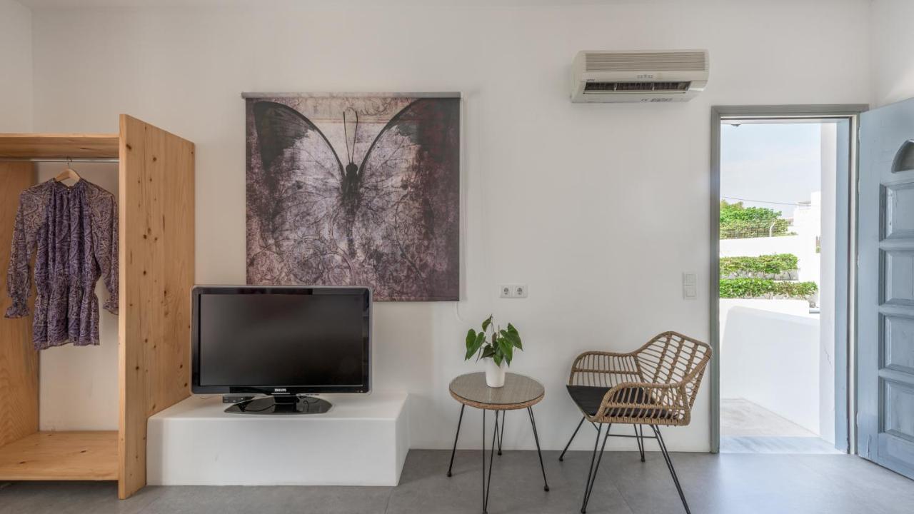 Anita Rooms & Suites Milos Adamantas  Exteriör bild